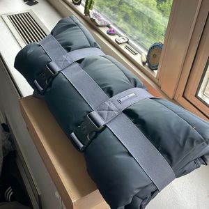 Rains outdoor waterproof blanket NWT